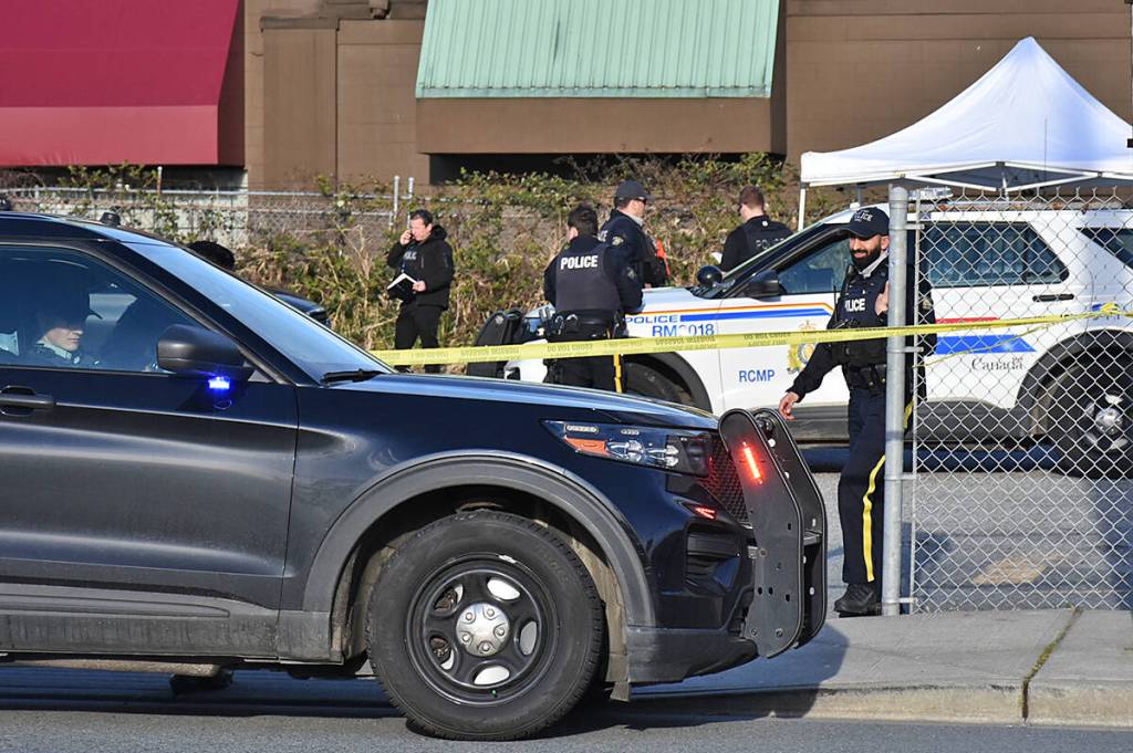 Man dead in brazen shooting outside busy Maple Ridge gym Saturday ...