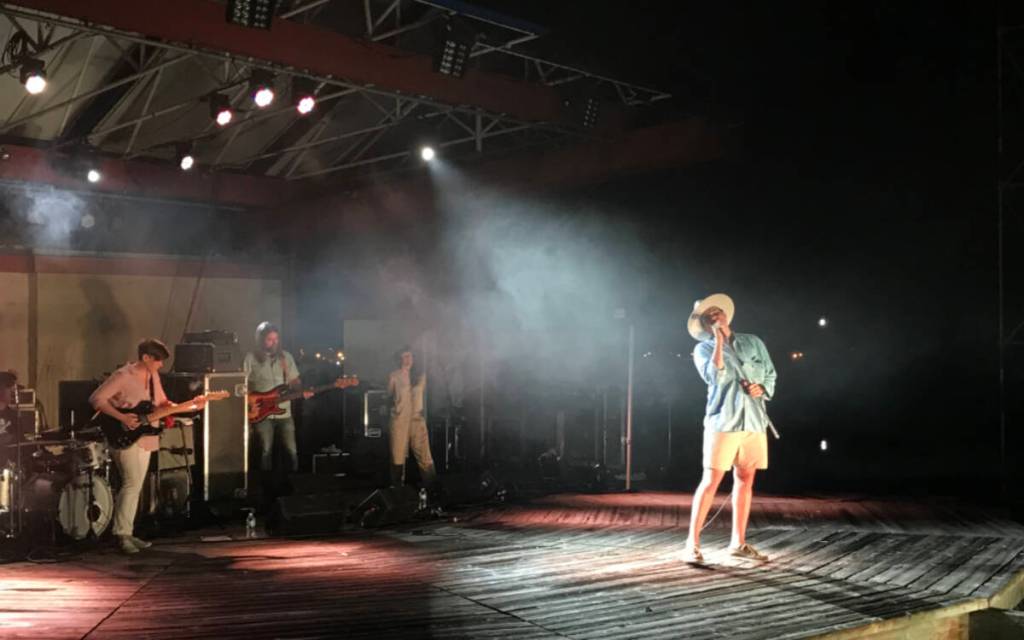 Bahamas to kick off Canadian leg of tour in Victoria